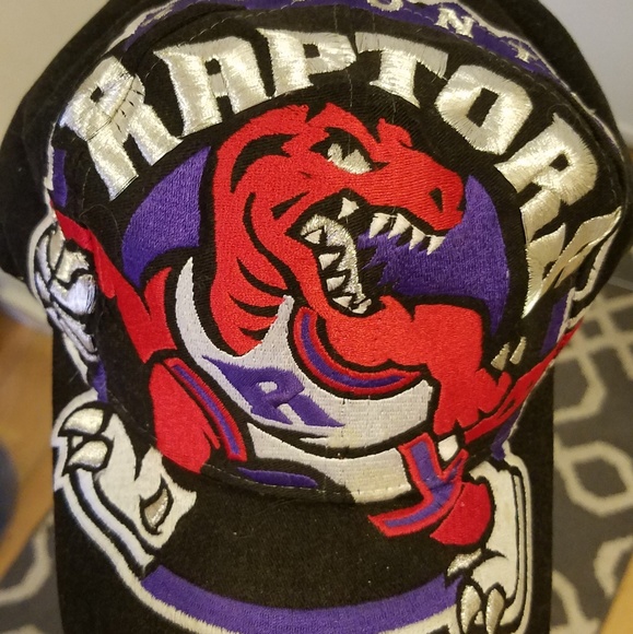 vintage raptors snapback